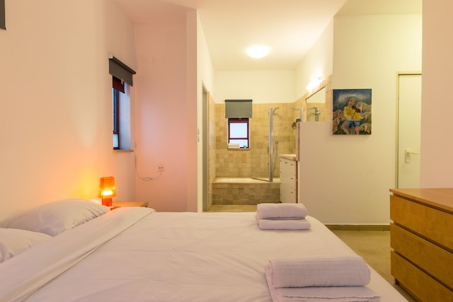 アメージング デュープレックス ペントハウス ウィズ 2 テラシズ バイ フィールホーム