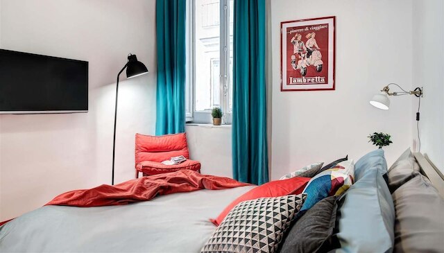 ニロス アパートメント