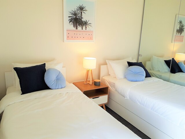 レアディセット アパートメンツ オン スペンサー