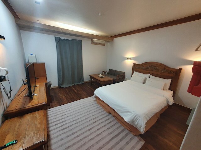 水安堡ホテル スクリーン