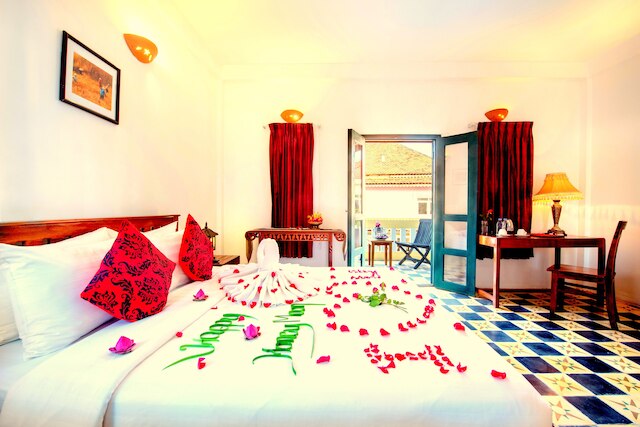 レジデンス ワト ダムナク