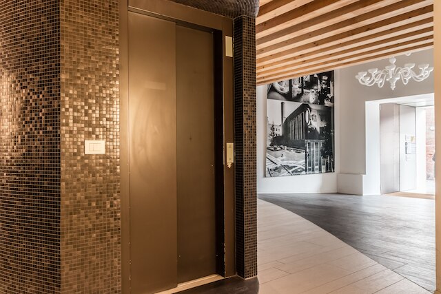 マッソーニ 10 モダン フラット