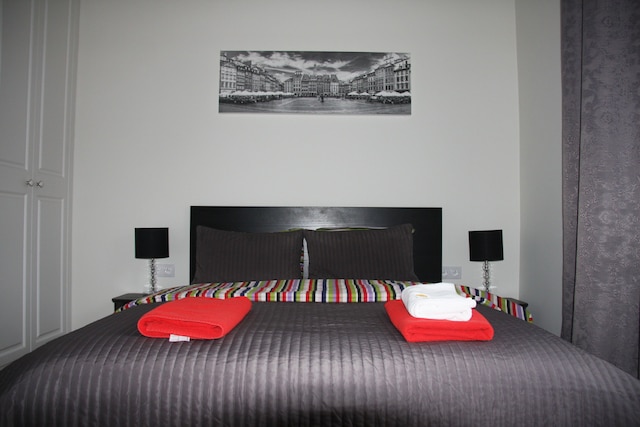 クリスタル アパートメント オールド タウン