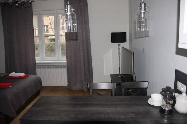 クリスタル アパートメント オールド タウン