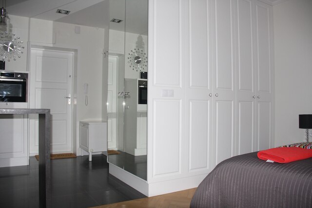 クリスタル アパートメント オールド タウン