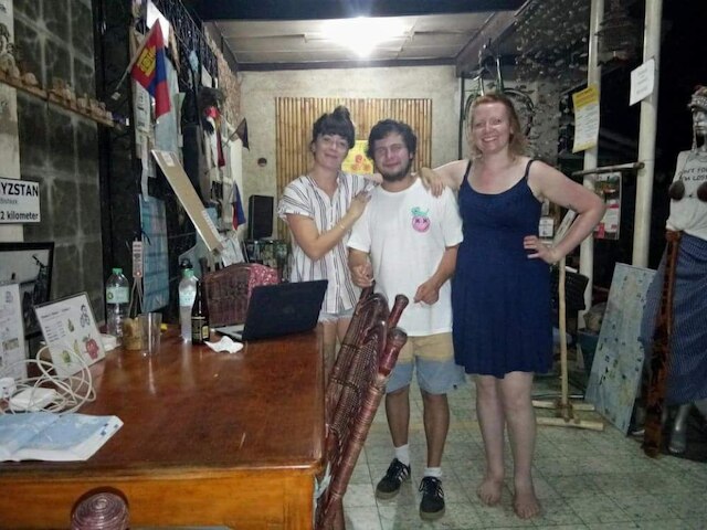 バックパッカーズ ホステル