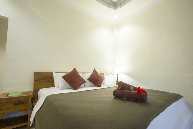 ニルワ ウブド カルマ