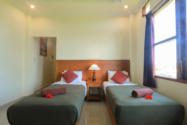 ニルワ ウブド カルマ