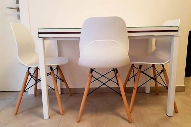 ロイヤル アパートメント テル アビブ