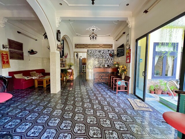 ンゴ ホームステイ