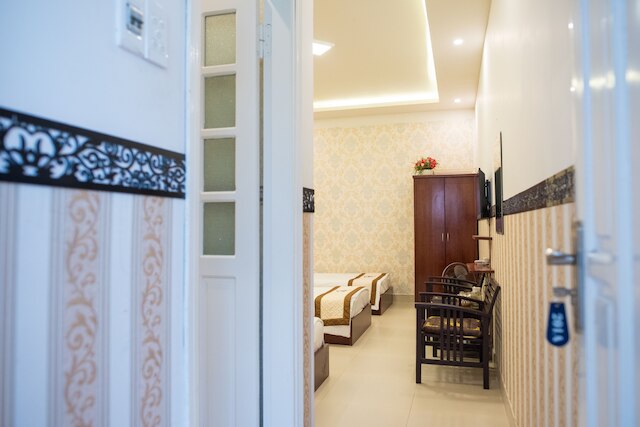 ンゴ ホームステイ