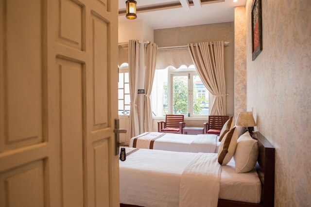 ンゴ ホームステイ