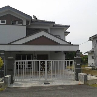 ホームステイ ルームステイ クレバン メラカ