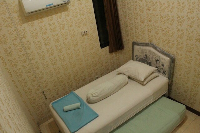 イマム ボンジョル ホステル