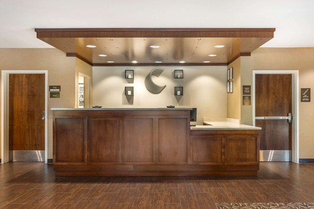 コンフォート イン & スイーツ アット クロスプレックス ビレッジ