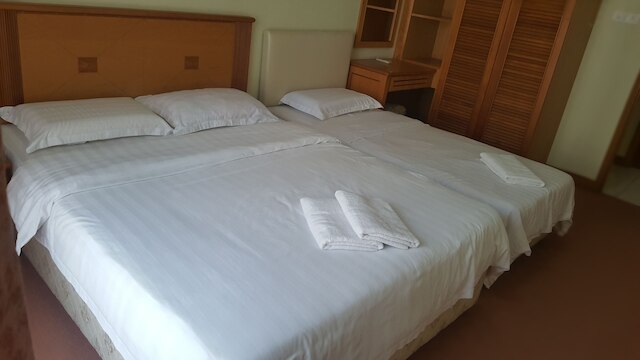 オークリー バケーション ホーム マリーナ コート