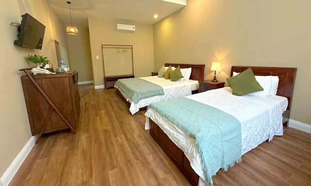 フルハウス ホイアン