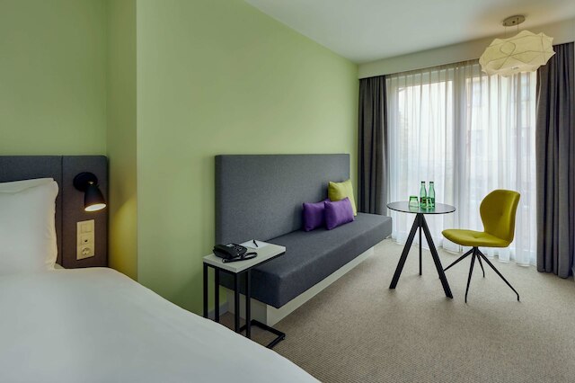 H+ ホテル ウィーン