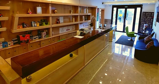 アッサラヤ ホテル