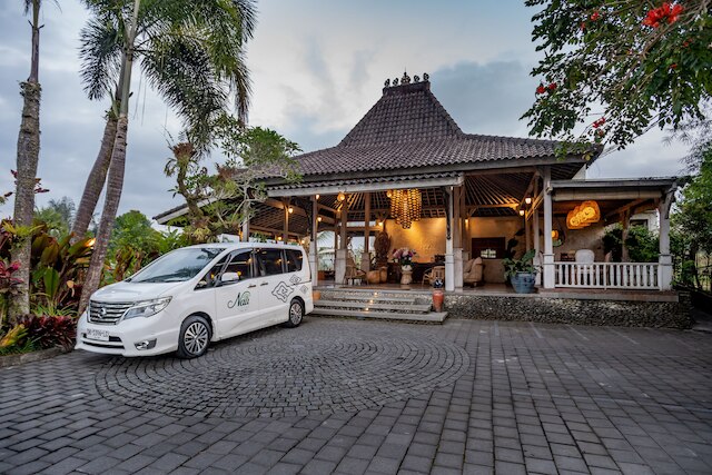 ナウ ヴィラ ウブド