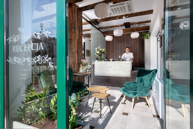 プラザ ブティック ホテル