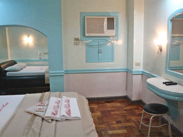 マハル キタ ドライブ イン