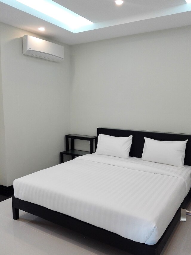 マリス ザレジデンス & ホテル