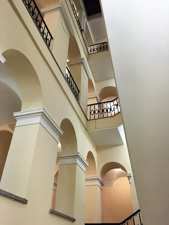 モンドリアン ラグジュアリー スイーツ ウネスコ オールド タウン