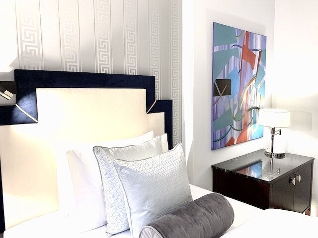 モンドリアン ラグジュアリー スイーツ ウネスコ オールド タウン