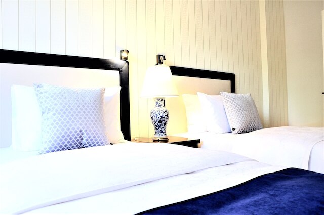 モンドリアン ラグジュアリー スイーツ ウネスコ オールド タウン