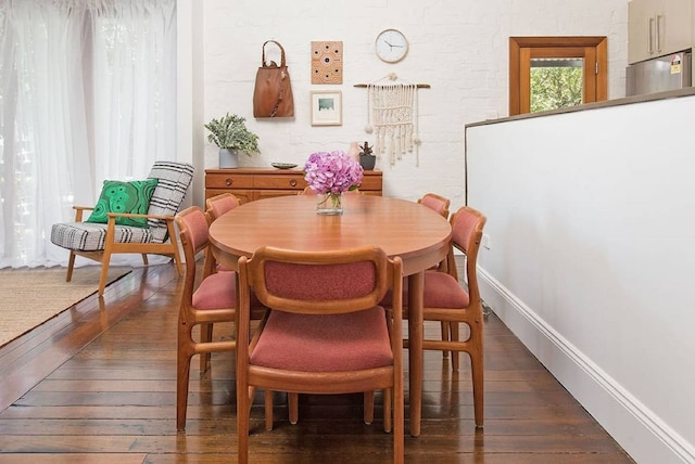 1890 年代に建てられた由緒ある一軒家、裏庭のテラスデッキあり H346