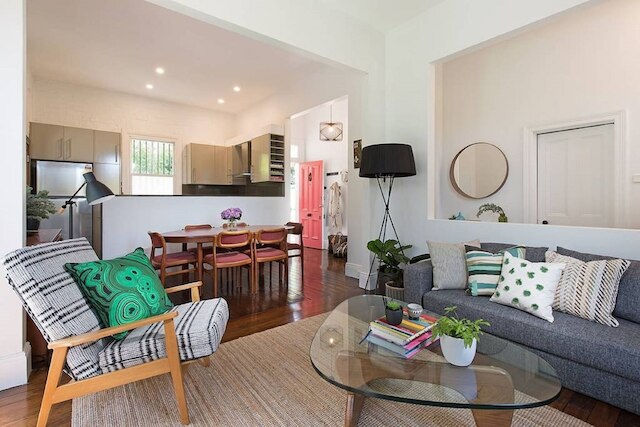 1890 年代に建てられた由緒ある一軒家、裏庭のテラスデッキあり H346