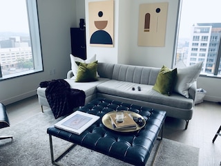 ニュー ライフ ファイネスト ラグジュアリー アパートメント