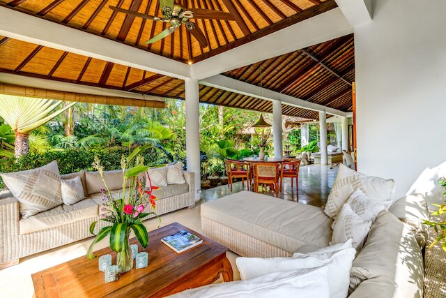 ヴィラ ヴィタリ