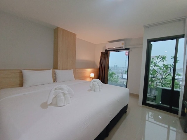 サシ ノンタブリー ホテル