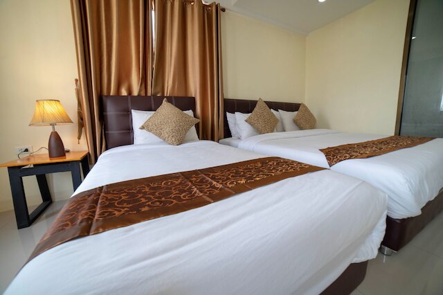 サシ ノンタブリー ホテル