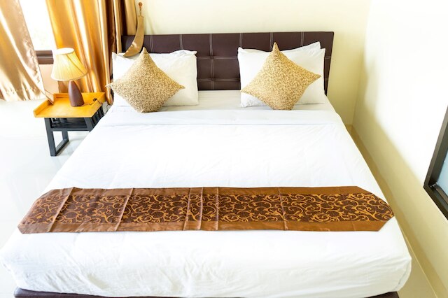 サシ ノンタブリー ホテル