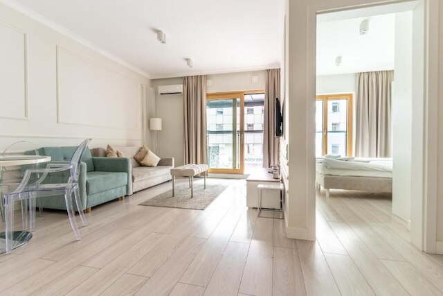 ショパン アパートメンツ メンニツァ