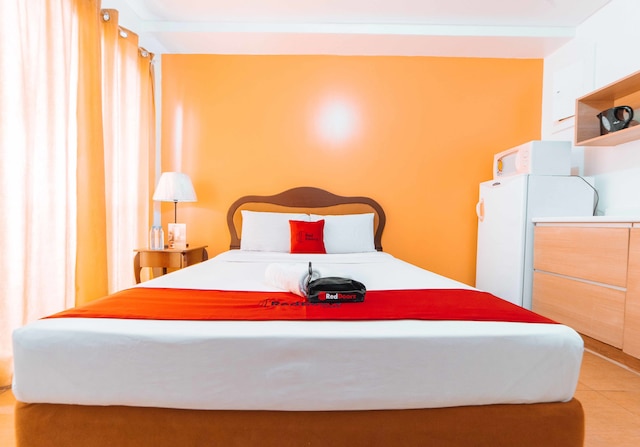 レッドドアーズ ット ベル エア ソーホー スイーツ マカティ シティ