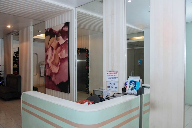 レッドドアーズ ット ベル エア ソーホー スイーツ マカティ シティ