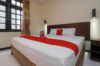 レッドドアーズ プラス ニア ハリム ペルダナクスマ 2