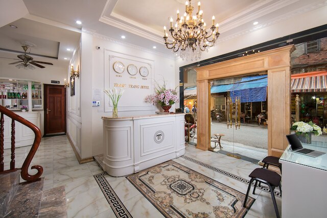 トラン トラン プレミアム ホテル