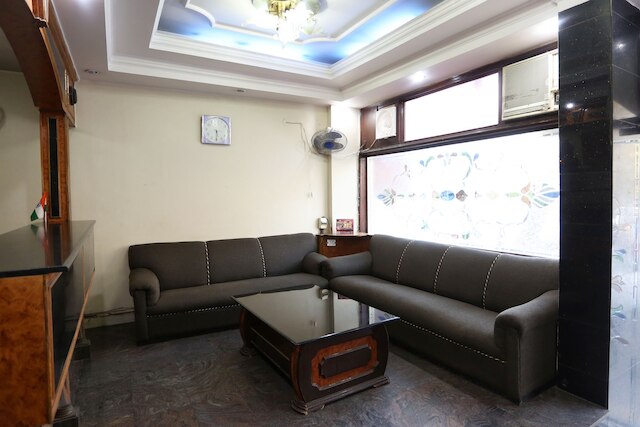 OYO 6886 ホテル ゴールド パレス