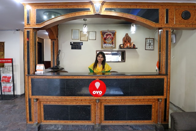 OYO 6886 ホテル ゴールド パレス