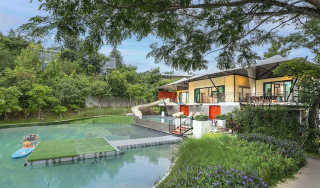 テ・マタ・グランピング・カオ・ヤイ