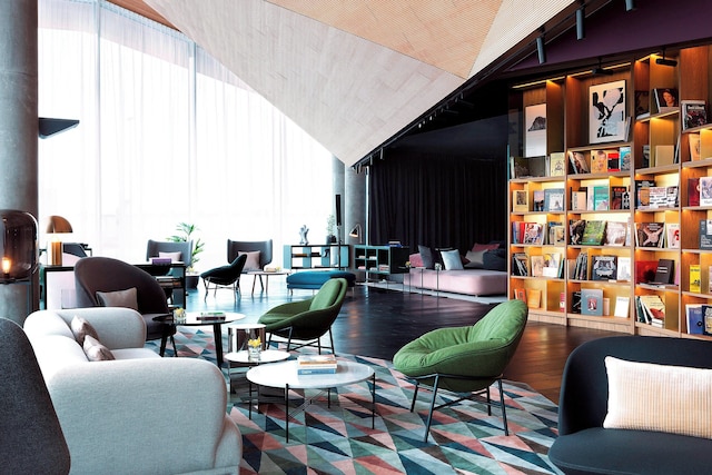 ルネッサンス ワルシャワ エアポート ホテル アン・マリオット・インターナショナル