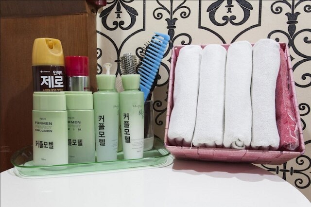 カップル モーテル