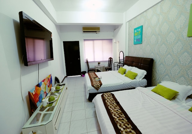 スタジオ アパートメント アット KK シティ センター