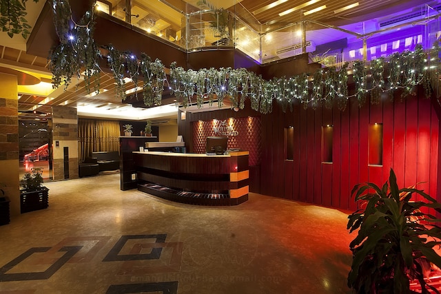 ホワイト オーキッド