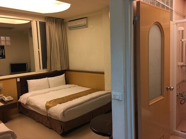 リー ユエ フー パン ホテル (日月湖畔休閒渡假旅館)